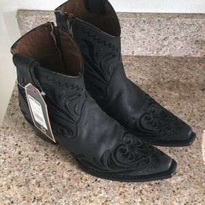 Women’s Black Western Ankle Boots with Embroidered Detail